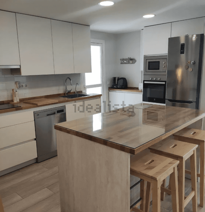 SE VENDE PISO EN AGUADULCE SUR